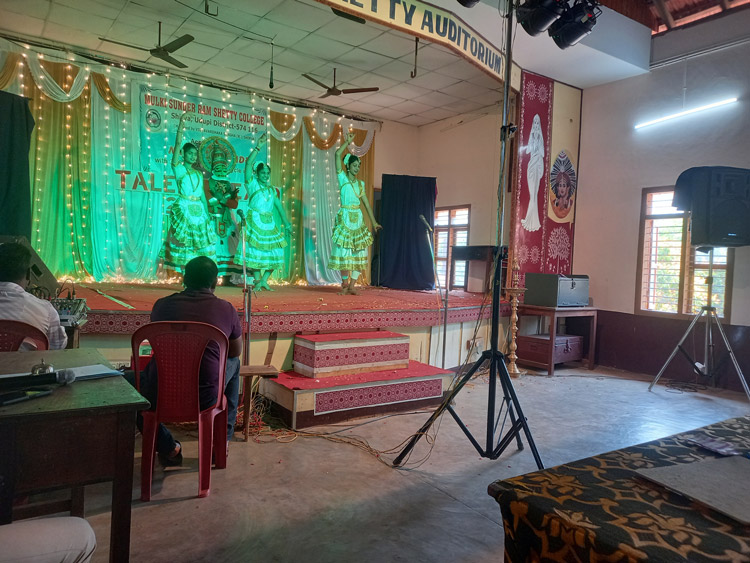 Talents Day Drama